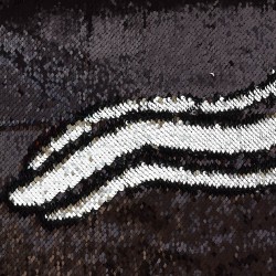 Пайетки двухсторонние на атласе (черная/серебро), 25х26 см